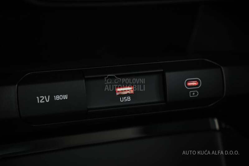 Kia XCeed 1.5 T-GDI FLOW PLUS