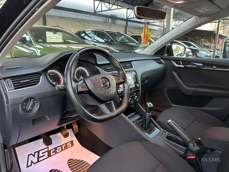 Škoda Octavia 1.5 TSI STYLE