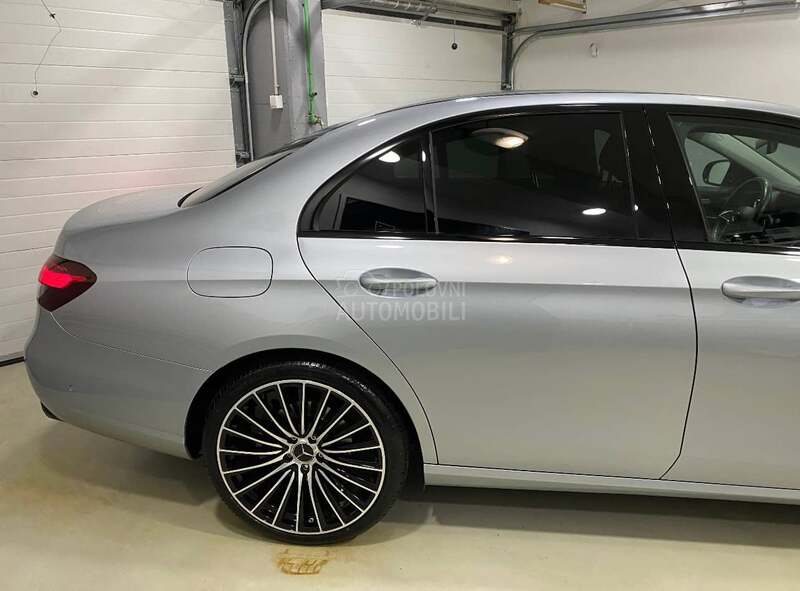 Mercedes Benz E 220 