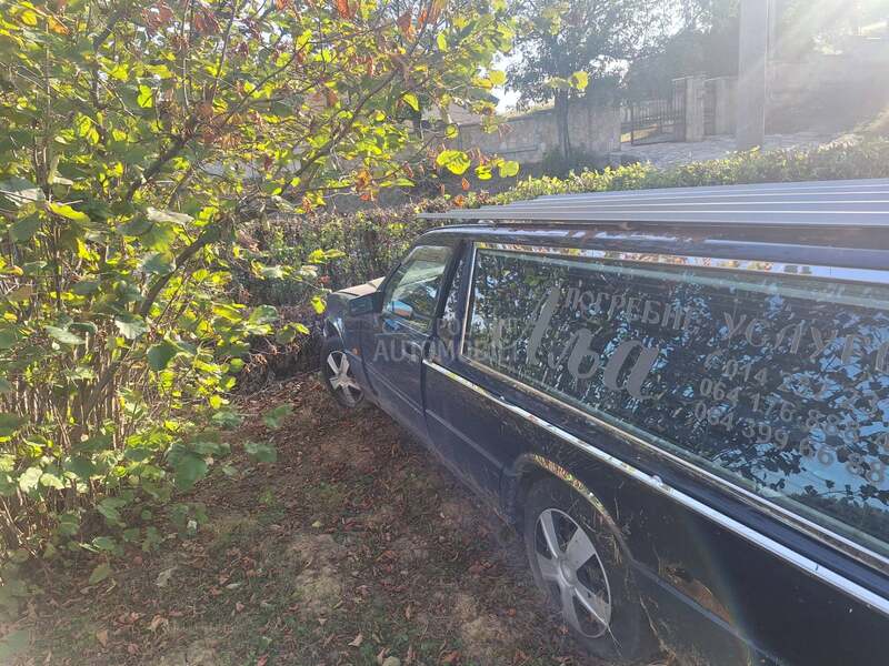 Mercedes Benz E 124 2,5