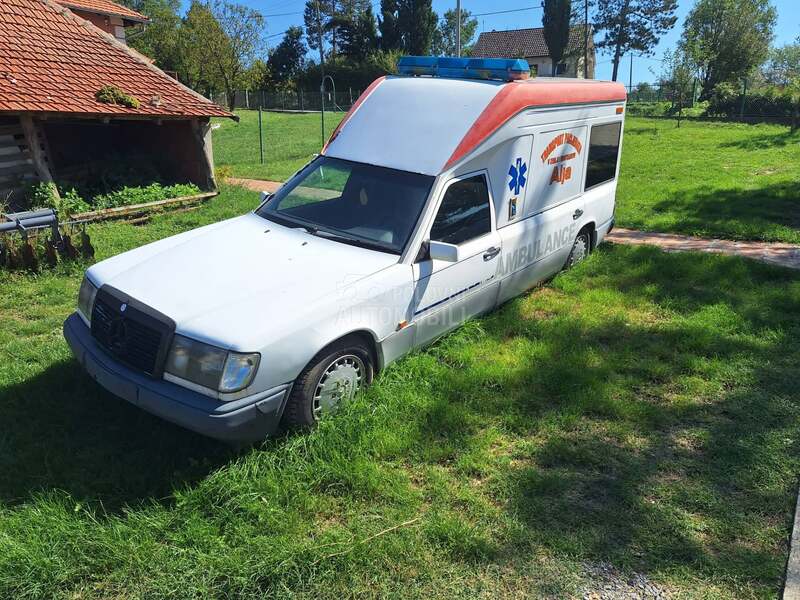 Mercedes Benz E 124 2,5