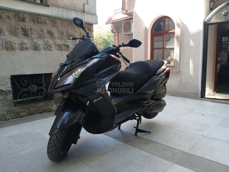Kymco Downtown 300i