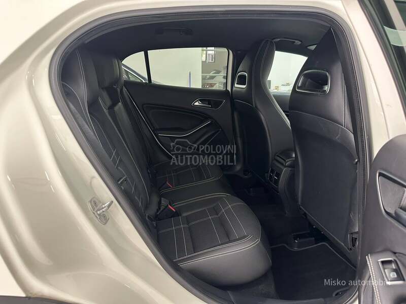 Mercedes Benz GLA 200 CDI 4Matic Led Auto