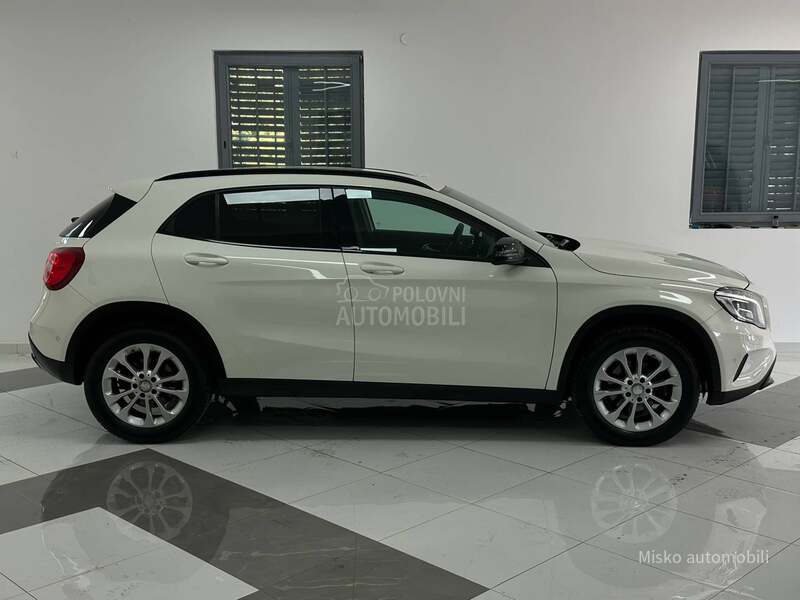 Mercedes Benz GLA 200 CDI 4Matic Led Auto