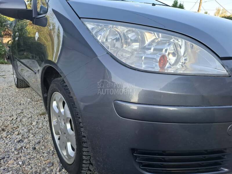 Mitsubishi Colt 1.5 did N.O.V