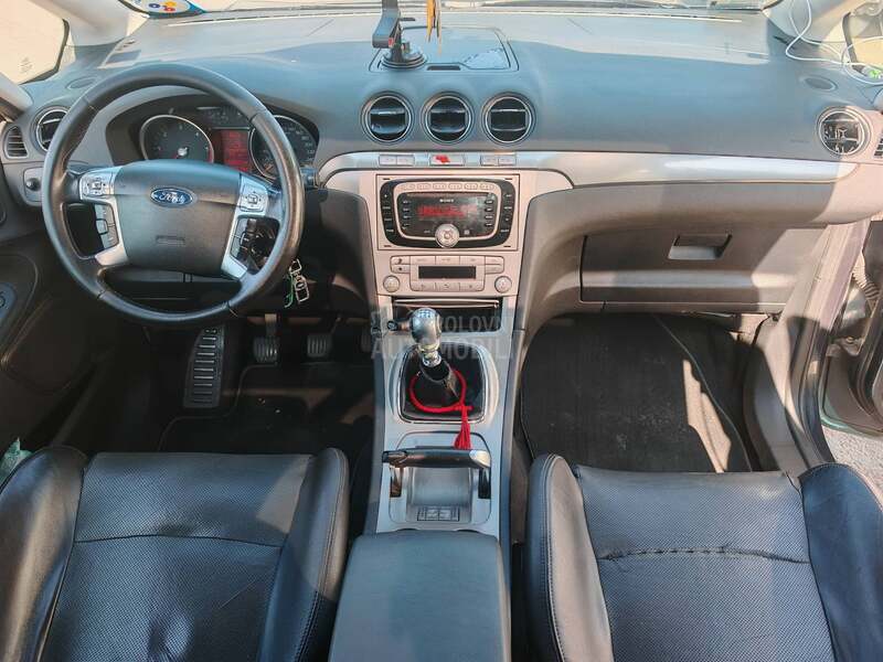 Ford S-Max 2.0 tdci TITANIUM