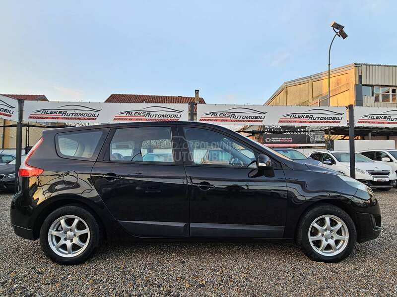 Renault Grand Scenic 1.9 DCI DYNAMIQUE