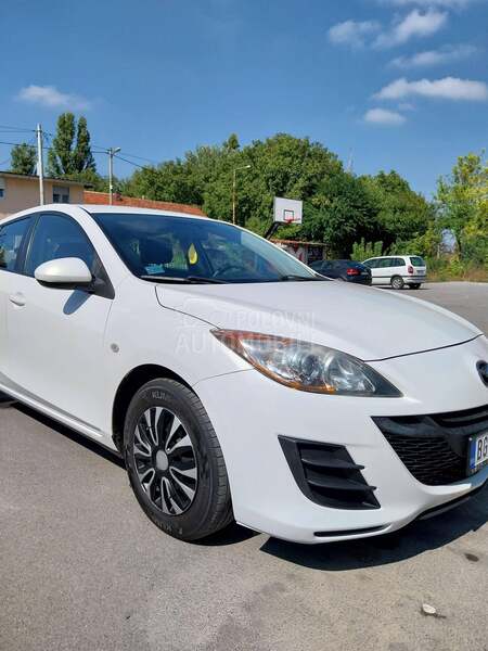 Mazda 3 1.6b