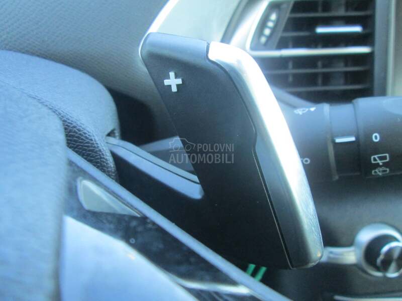Peugeot 308 1.5 BHDI EAT8