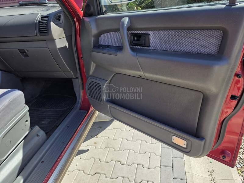Isuzu Trooper 3.5 V6 24V Limited