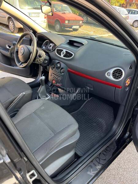 Renault Clio 1.2
