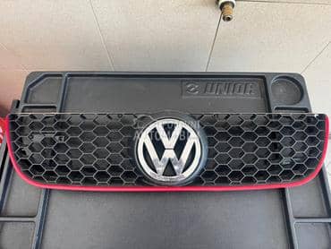 Maska za Volkswagen Polo od 2005. do 2009. god.