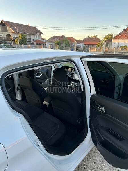 Peugeot 308 1.5 BLUEHDI CH