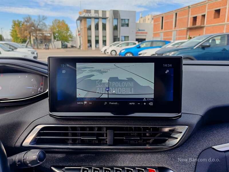 Peugeot 5008 1.5BlueHDI Premium