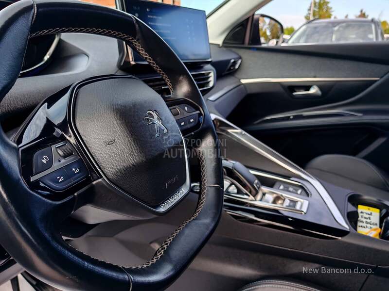 Peugeot 5008 1.5BlueHDI Premium