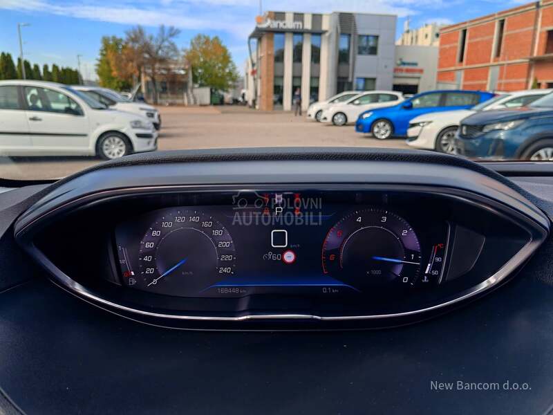 Peugeot 5008 1.5BlueHDI Premium