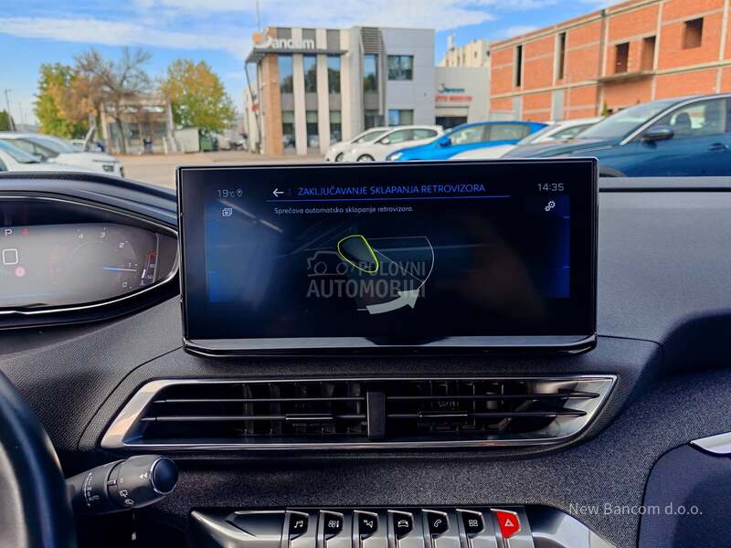 Peugeot 5008 1.5BlueHDI Premium