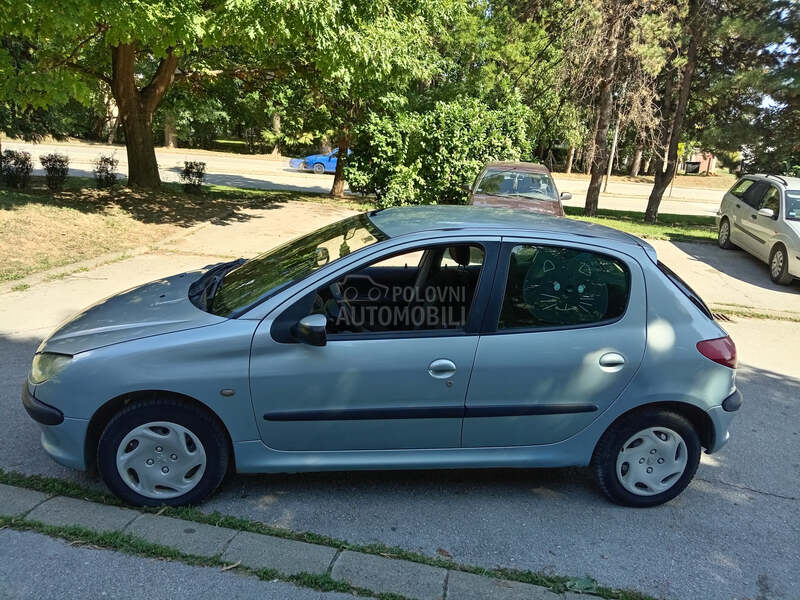 Peugeot 206 