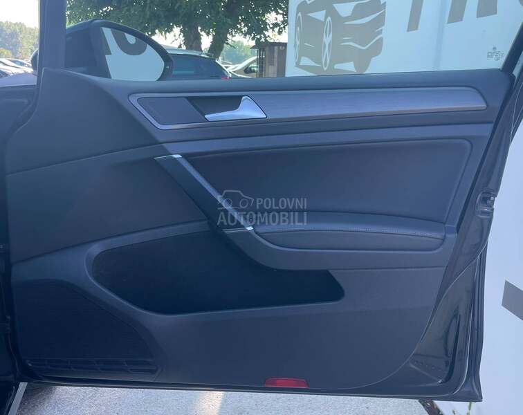 Volkswagen Golf 7 HIGHLINE