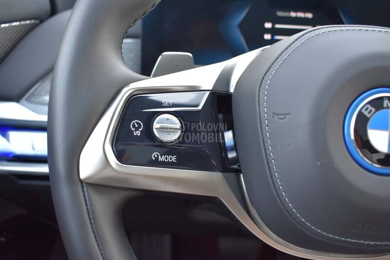BMW 750 e xDrive