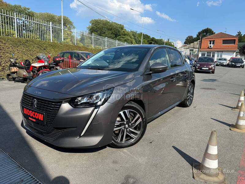 Peugeot 208 Allure 1.2 AT
