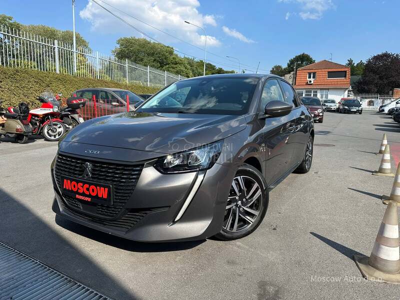 Peugeot 208 Allure 1.2 AT