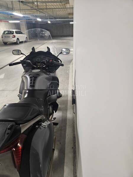 Honda Deauville NT 700