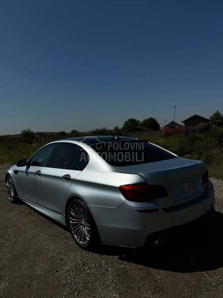 BMW M5 V8 4.4 USA