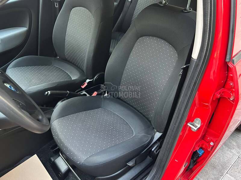 Fiat Grande Punto 1.4 8v DINAMIC