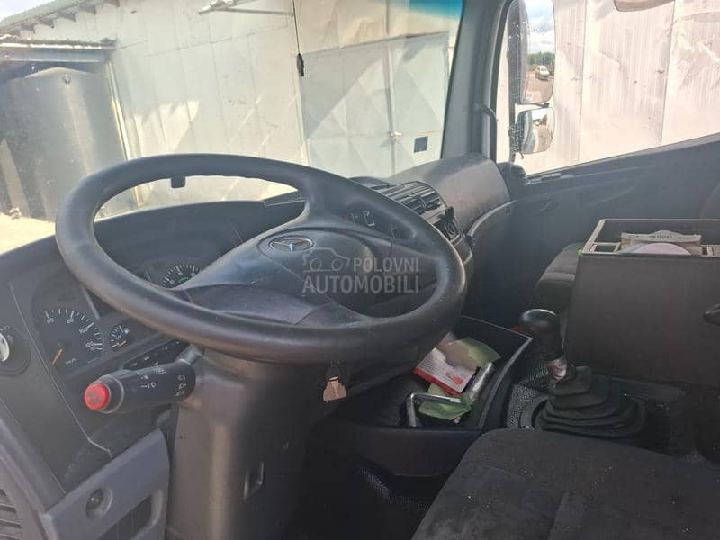 Mercedes Benz 12.230