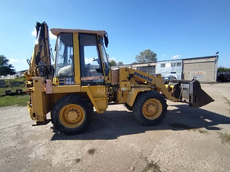 Komatsu WB98A