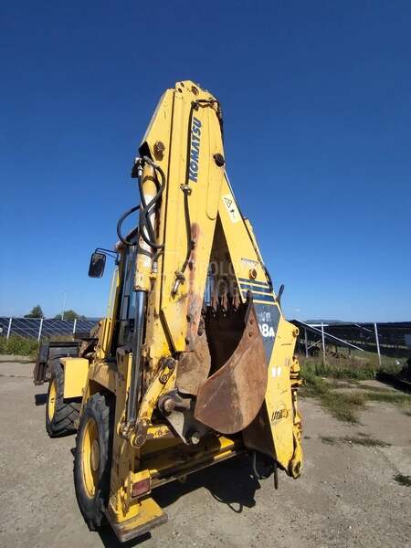 Komatsu WB98A