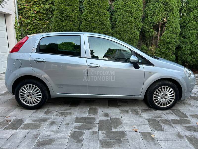 Fiat Grande Punto 1.4 8v DINAMIC