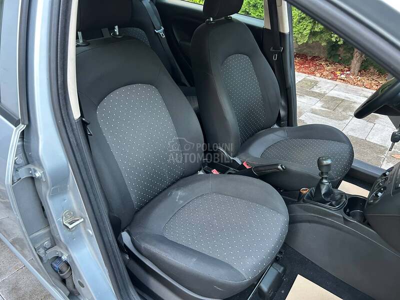 Fiat Grande Punto 1.4 8v DINAMIC