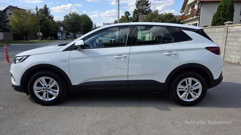 Opel Grandland X COSMOAut/Led far