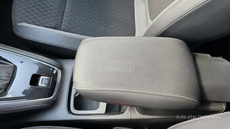 Opel Grandland X COSMOAut/Led far