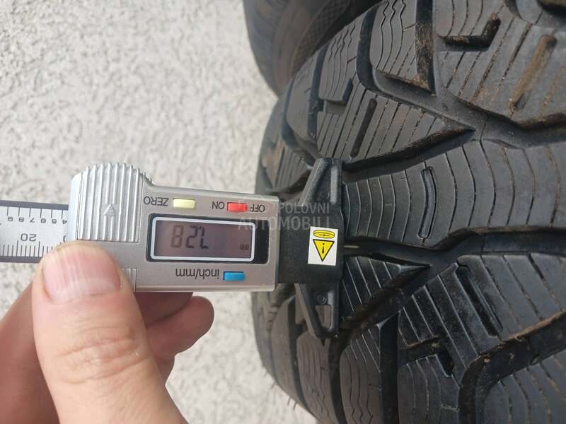 Kleber 205/60 R15 Zimska