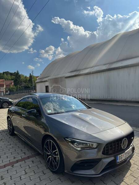Mercedes Benz CLA 35 AMG 2019