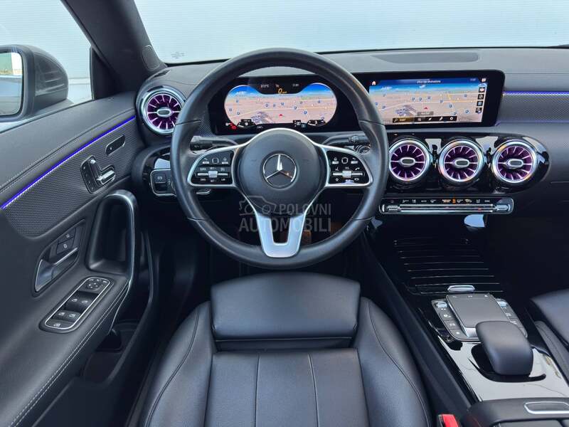 Mercedes Benz CLA 180 Pano/Multibeam