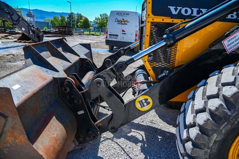 Volvo BM 6300