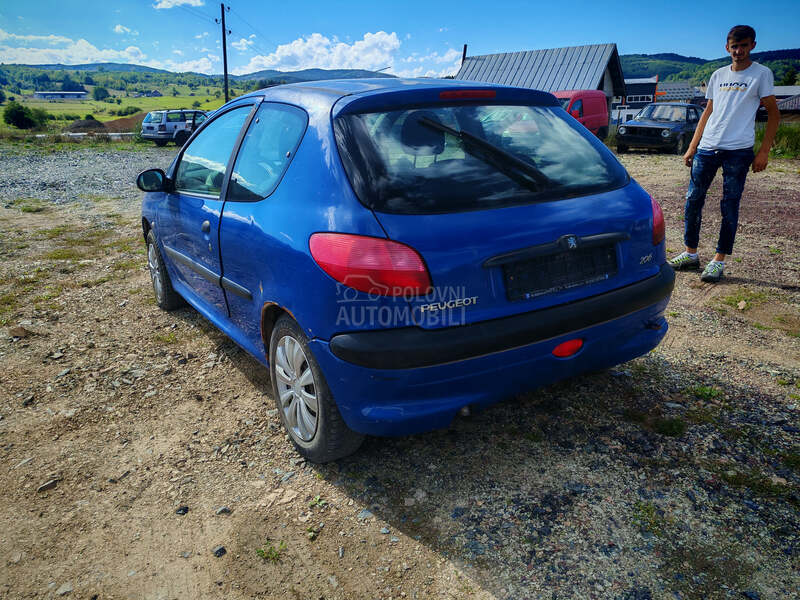Peugeot 206 