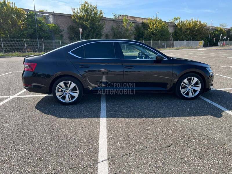 Škoda Superb 2.0 TDI DSG 4x4
