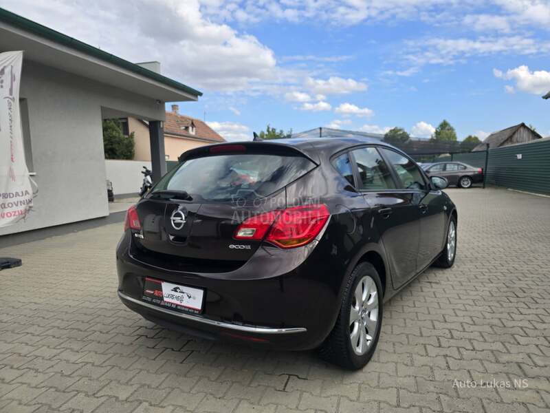 Opel Astra J 1.7 CDTI