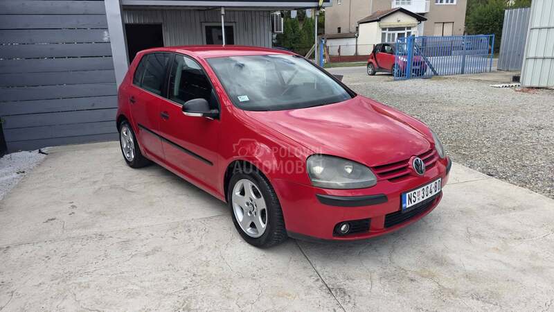 Volkswagen Golf 5 1.6