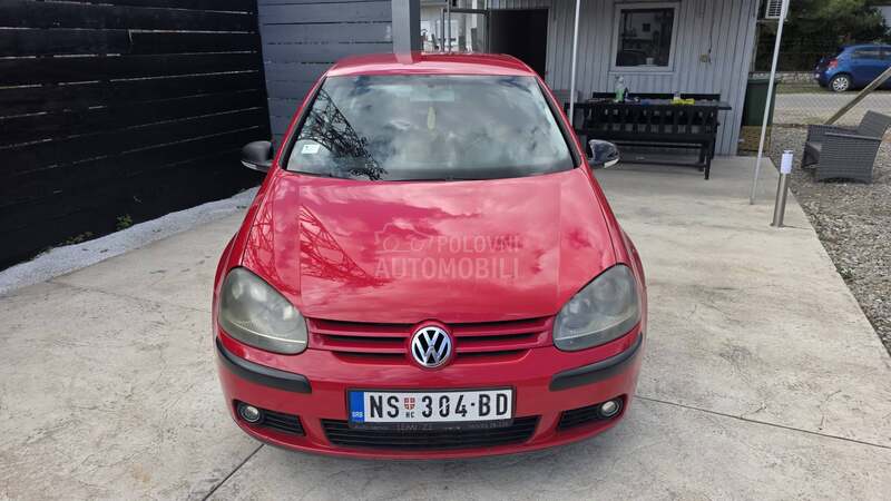 Volkswagen Golf 5 1.6