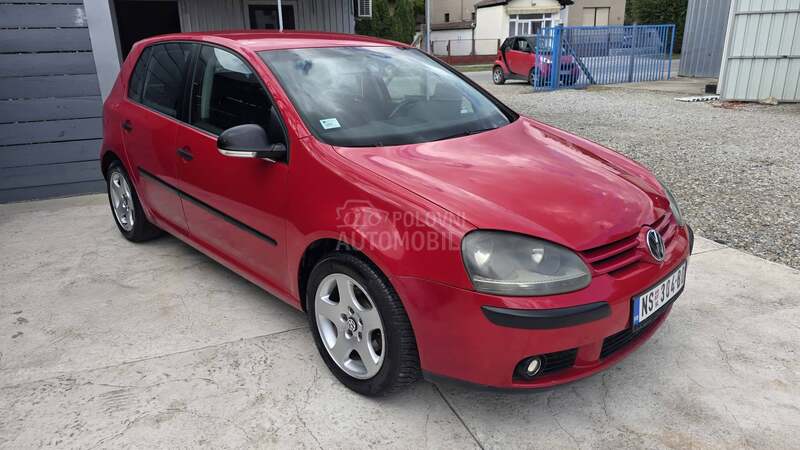 Volkswagen Golf 5 1.6