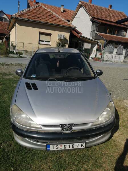 Peugeot 206 