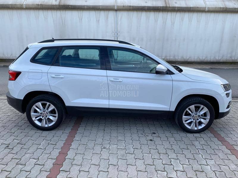 Škoda Karoq 1.6 DSG / Led / Xen