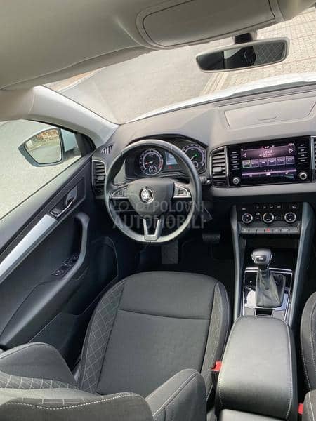 Škoda Karoq 1.6 DSG / Led / Xen