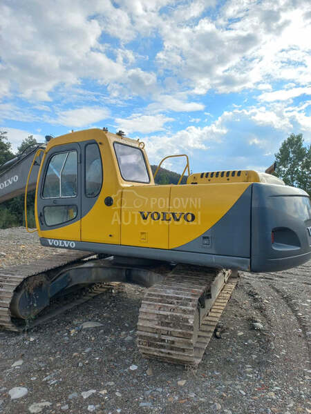 Volvo EC210